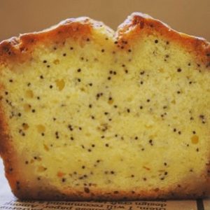 Lemonpoppyseede-Tea-Bread